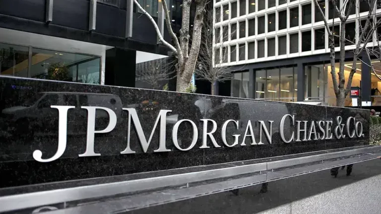 JPMorgan Chase Off Campus Drive 2025